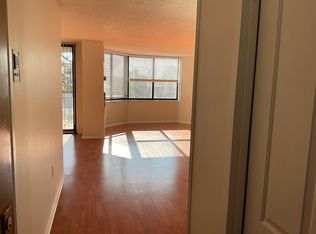 111 Harmon Cove Tower #111, Secaucus, NJ 07094