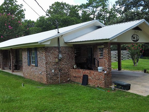 3rd image of 1130 Timberlane Rd