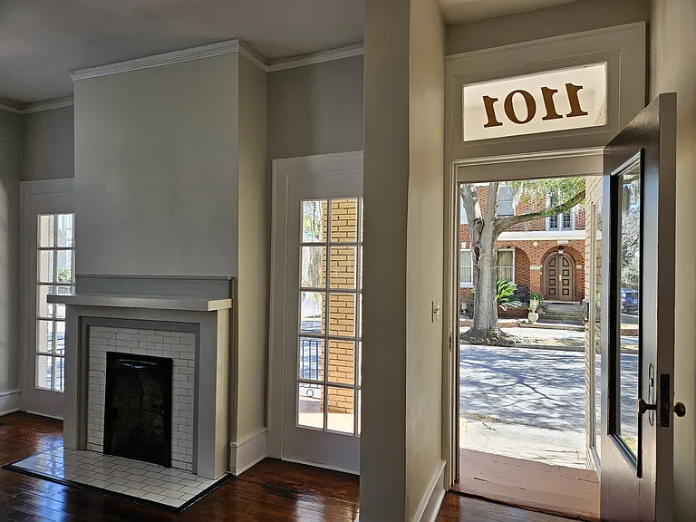 1101 Ott St — Photo 3