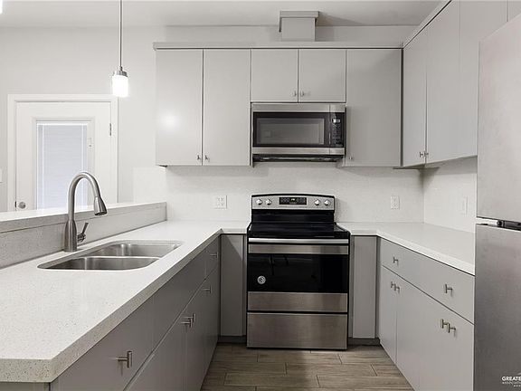 5th image of 3300 S Colt Ln #2