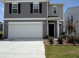 483 Sand Dunes Dr, Kannapolis, NC 28081
