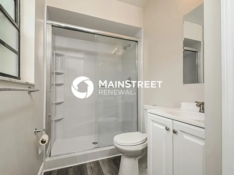 Main Bathroom