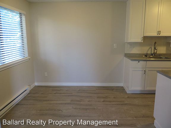 5th image of 1551 NW 51st St APT 201