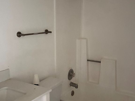 3rd image of 2840 Main St APT 11