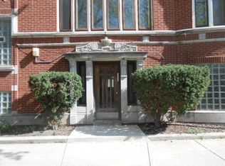 2336 E 68th St, Chicago, IL 60649
