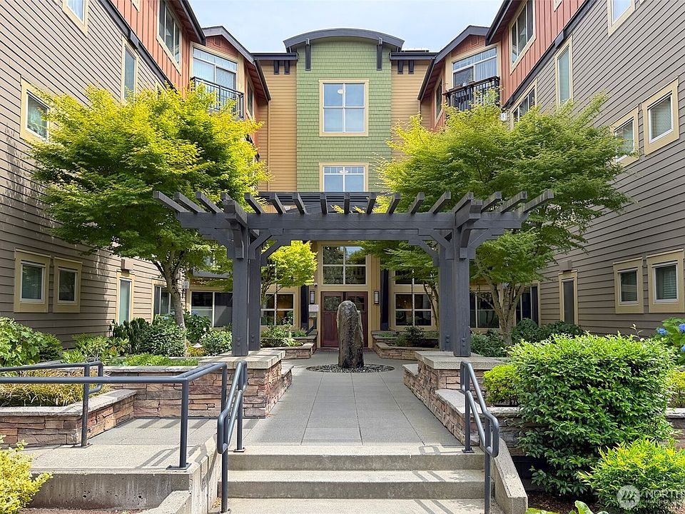 1st image of 15700 116th Avenue NE #104