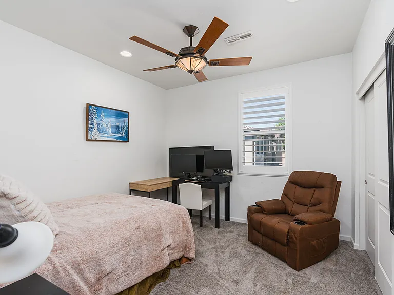 2280 Altamira Dr — Photo 13