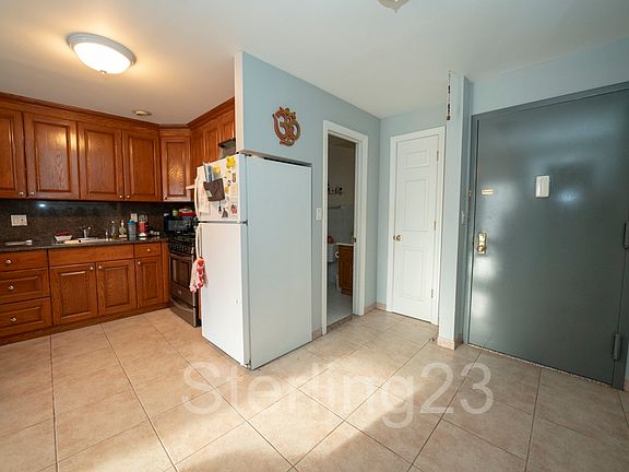 2nd image of 27-11 23rd Ave #Ff2