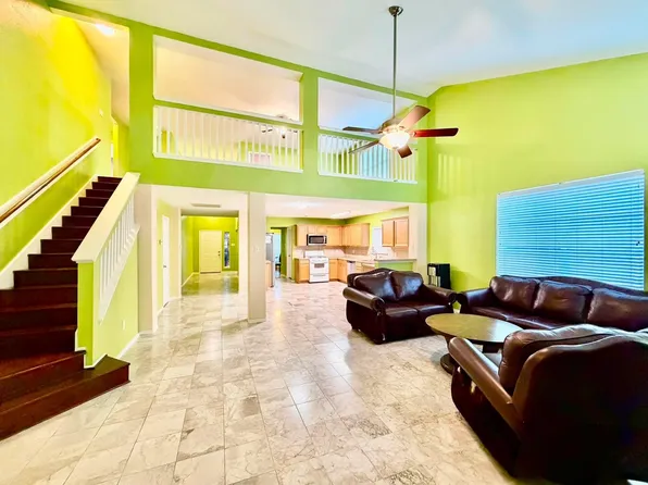 7415 Forestay Ln, Baytown, TX 77521