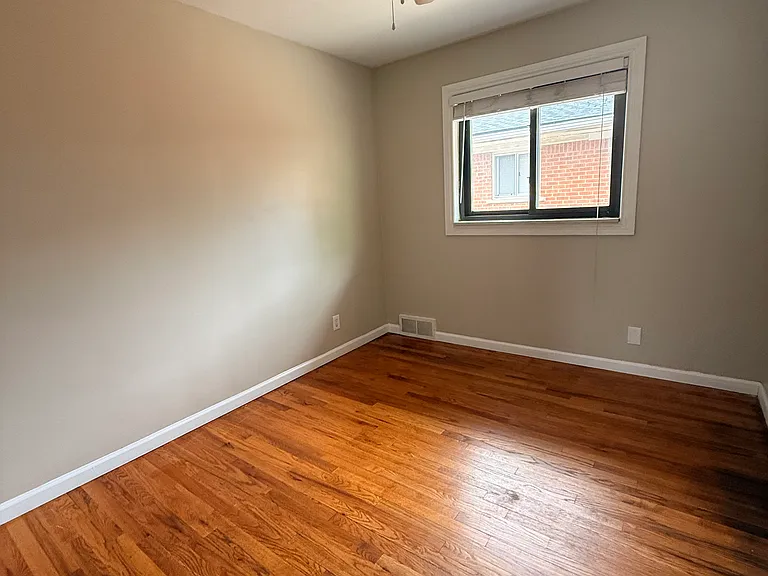 19369 Rensellor St — Photo 25