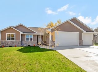 2820 Sussex Rd, Green Bay, WI 54311