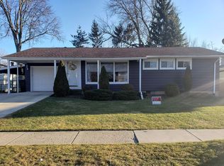 769 Meadowbrook Dr, North Tonawanda, NY 14120