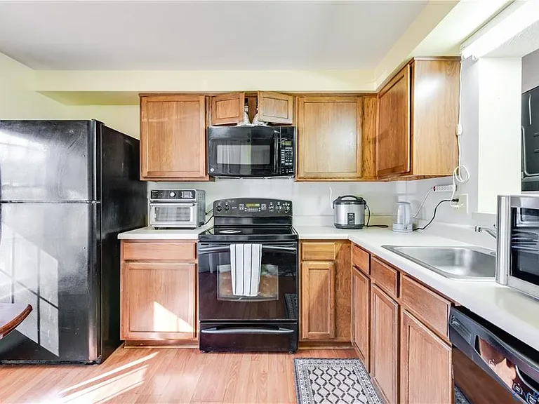 7720 Pomeroy Ct #1 — Photo 5