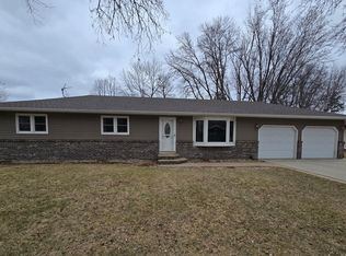 805 3rd Ave SE, Pipestone, MN 56164