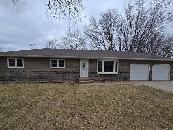 805 3rd Ave SE, Pipestone, MN 56164