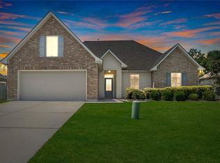 40340 Crestwood Ln, Ponchatoula, LA 70454