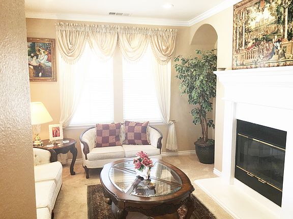 5th image of 352 Brister Park Ct