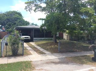 5264 NE 3rd Ave, Oakland Park, FL 33334