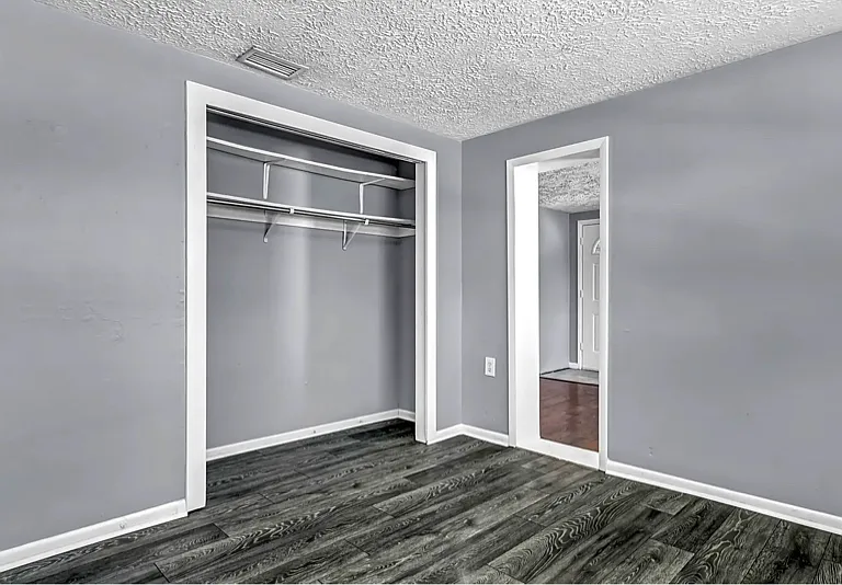 4301 W Arch St — Photo 14