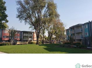 975 W Tennyson Rd #313, Hayward, CA 94544