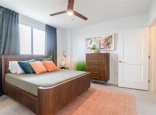 1005 Spring Garden Rd PENTHOUSE 836, Miami, FL 33136