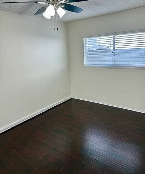 6706 York Blvd — Photo 12