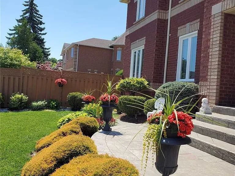 2078 Perran Dr — Photo 2