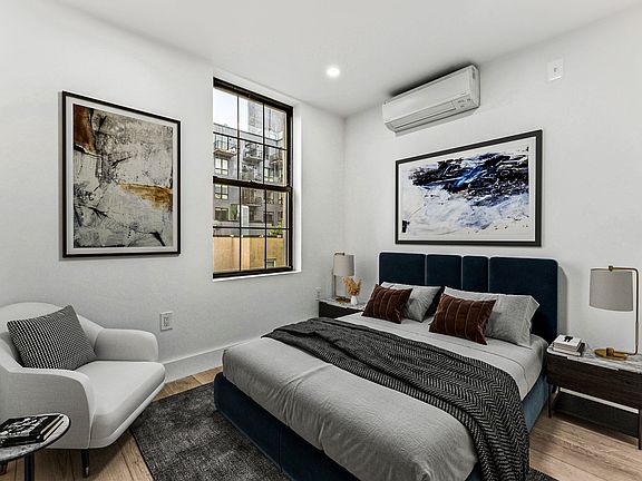2nd image of 200 Meserole St APT 2