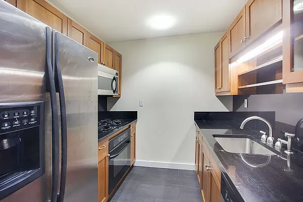 Rented by Cargon Realty | media 3