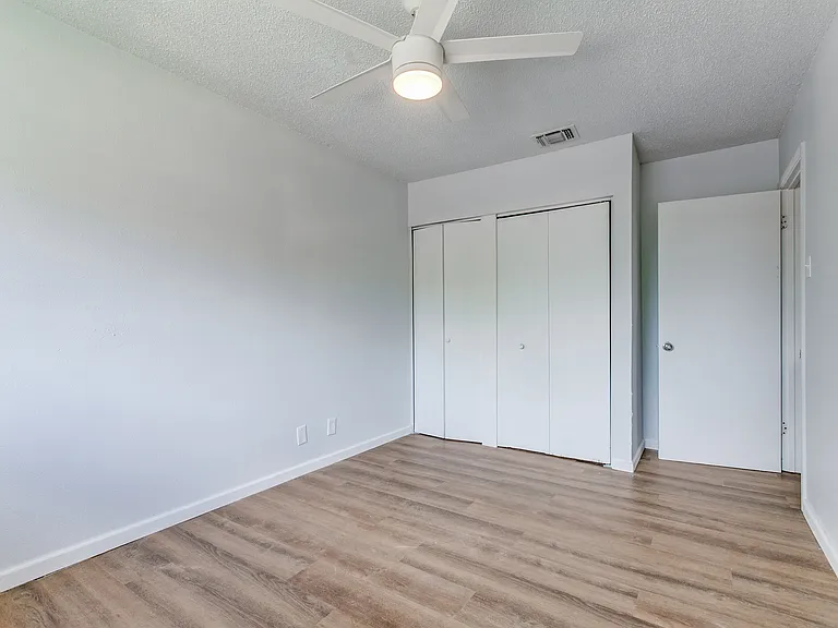 4847 Aspenwood Dr — Photo 19