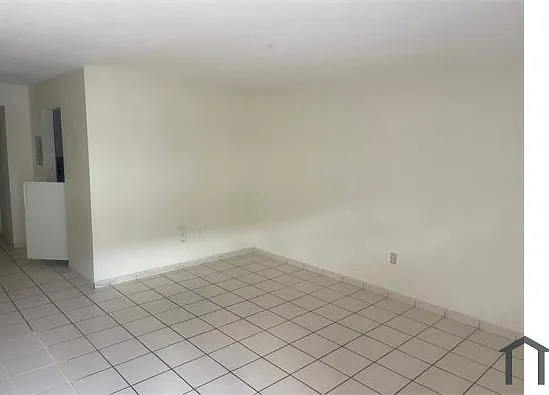 4655 Palm Ave #207 — Photo 5
