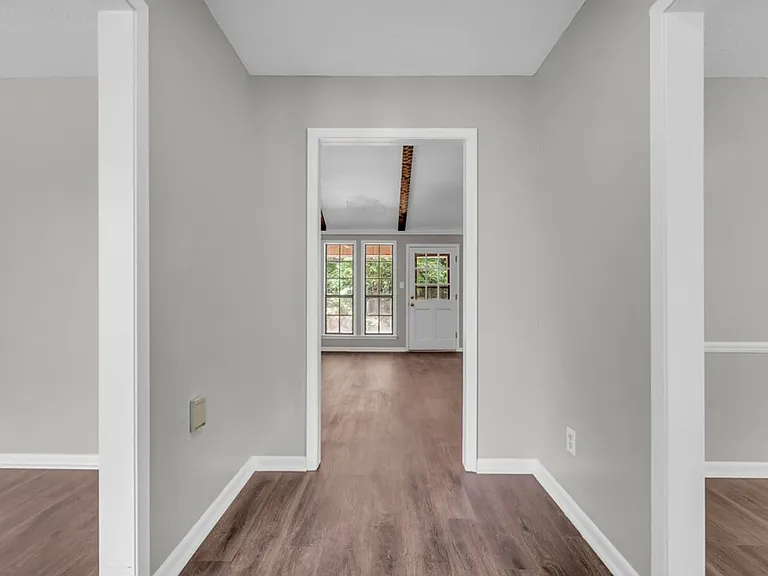 1315 Ruffwood Rd — Photo 13