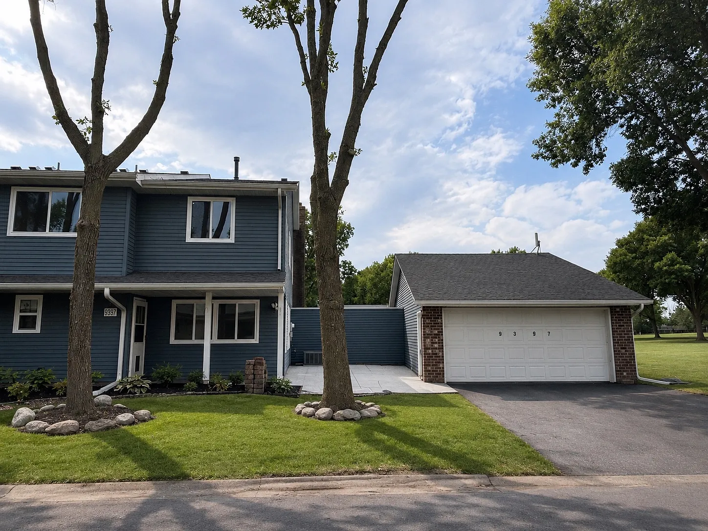 9397 Ranchview Ln N — Photo 1