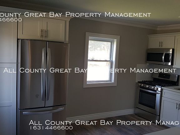 2nd image of 80 Cedar Ct APT 2