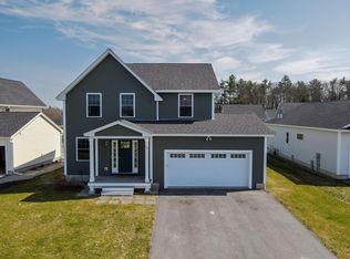 57 Sunningdale Dr, Somersworth, NH 03878