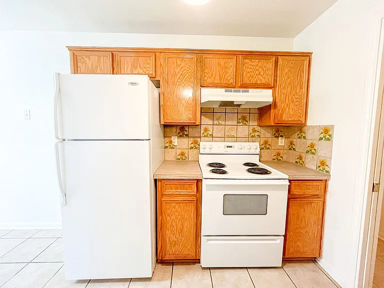 2603 Edgefield St — Photo 8