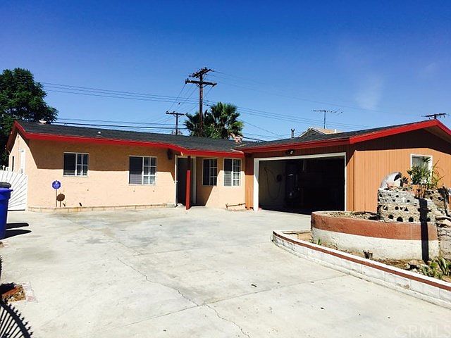 1st image of 2863 Santez Dr