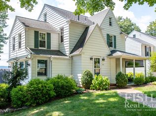 1045 Rural Ave, Williamsport, PA 17701