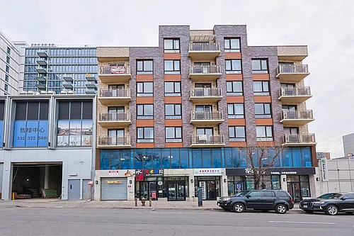138-12 Northern Blvd #7F Photo 1