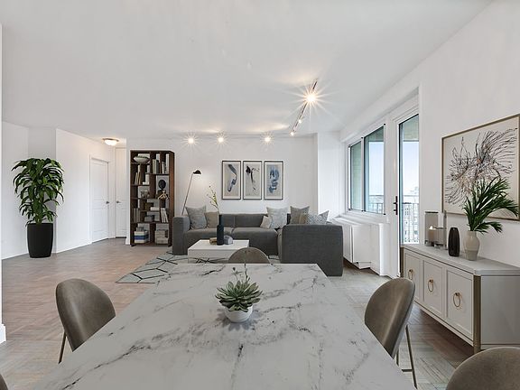 3rd image of 2039 Broadway #24E