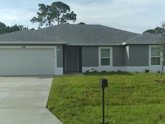4th image of 2261 SE Heathwood Cir