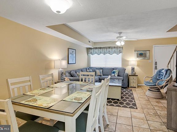4th image of 117 112th St #117C