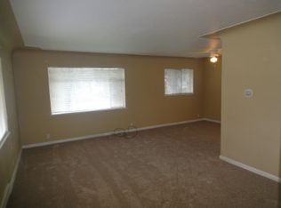 2270 Newark St, Aurora, CO 80010