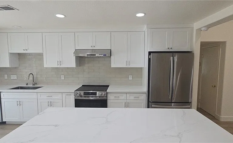 14611 Countrywood Ln — Photo 7