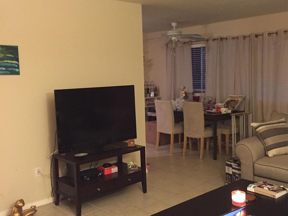 1st image of 1942 1/2 Diamond St APT 1