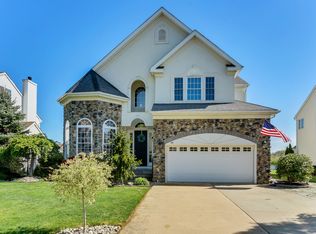 31 Bracken Ct, Howell, NJ 07731