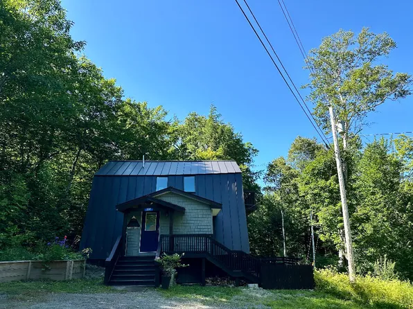 1004 Hillside Landing, Carrabassett Valley, ME 04947