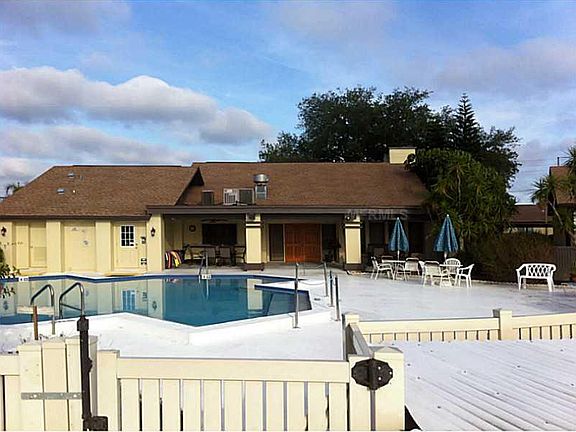 2nd image of 3853 Staysail Ln