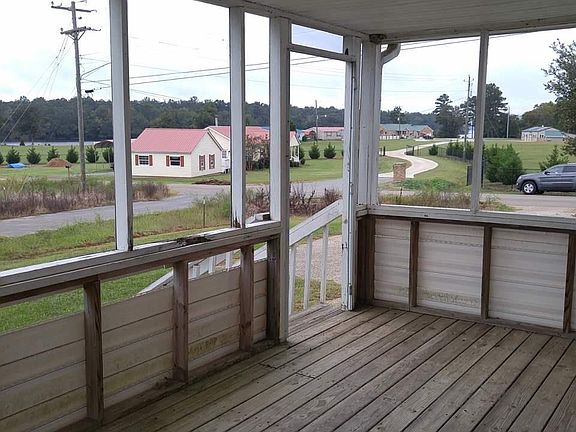 3rd image of 659 River Walk Pkwy