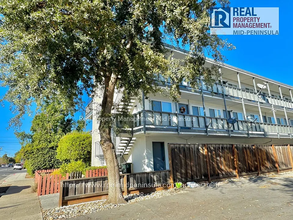 1120 Arguello St